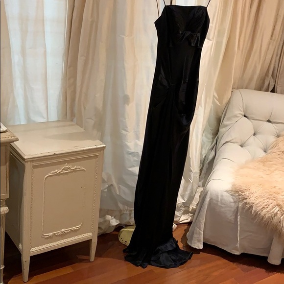 Dress - Picture 1 of 8